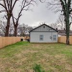 New Spacious Home 2 Miles From Downtown