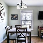 3 Bedroom Cottage Only 3 Miles From Downtown
