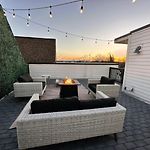 East Nash 3Br/3.5Ba | Rooftop Fire Pit + Views