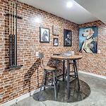 Honky Tonk Game Room With Rooftop Deck