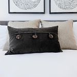 Ten Minutes To Broadway Pet Friendly Escape