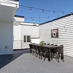 Beautiful West Nashville Home Rooftop Deck