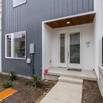 City Overlook Luxury Amenities Minutes To Downtown