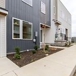 City Overlook Luxury Amenities Minutes To Downtown
