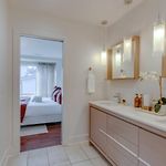 Modern 4 Bedroom 2.5 Bath Gorgeous Getaway
