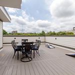 Dual Homes Gulch Superstars Epic Rooftop