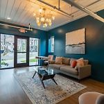West End 4 Bd,4Bath Walk To Bars-Close To Broadway