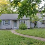 The Nashville Playground: 5Br Home With Hot Tub, Cinema, And Arcade