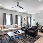 Side By Side Nash Homes - Relaxing Rooftop Patios