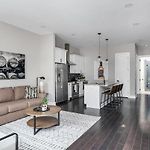 New Nashville Home - Rooftop Views - Hot Tub