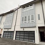 Large Full Home - 10 Min Broadway 16Ppl 10 Beds