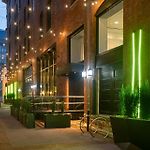 The Bankers Alley Hotel Nashville Tapestry Collection By Hilton