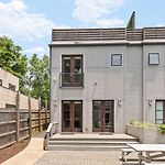 12 South Home Walk To Belmont With Deck And Patio