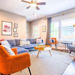 Chic Townhome In Trendy East Nash