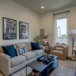 Stylish Loft Near Centennial Park