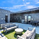 Gorgeous Apt For 8 With Rooftop & Gym Near Dt