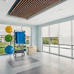 Skyline Views & Poolmins To Vanderbilt
