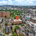 Neon Daes Amazing 1 Bedroom Near Vandy And Broadway