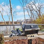 Downtown Nashville River Views Pool Parking