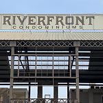 Riverfront Condo In Dt