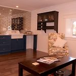 Belmont Blvd Bed And Breakfast