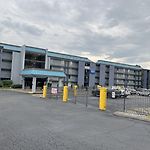 Rodeway Inn- Nashville Airport - Downtown - Mexican Restaurant On Site