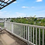 Landing Apartments - The Flats At Walden Grove