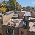Nashville Getaway Rooftop Views & Modern Comfort