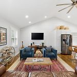 Spacious Modern Ranch 5 Miles To Downtown