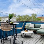 Outrider Buyout - 2 Units By Avantstay