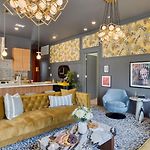 The Bloom House By Avantstay