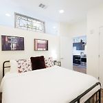 Downtown Luxury Pool Gym Free Parking 312
