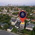 Speakeasy Game Room, Hot Tub, Fire Pit, King Bed - Close To Downtown
