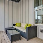 Luxe Hillsboro Village Homes For 24 With 4 Patios, Rooftops And Garage Parking, Gourmet Kitchens And Smart Tvs, Walk To Vanderbilt, Pancake Pantry And Fido, 24Hr Hospitality, 10 Min To Broadway And The Parthenon