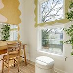 Stunning New Build In East Nash Minutes To Broadway The Stage By Avantstay