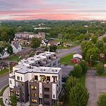 Skyline Soundhouse By Avantstay