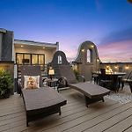 2 Side By Side Units Roof Decks Karaoke Murals