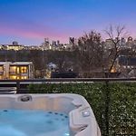 Hot Tub Hang Grill Parking Views Of Downtown