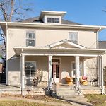 Notes Of Southern Charm - Walkable To Food & Shops