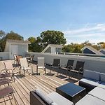 Spacious Nashville Family Home Perfect For Groups