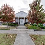 Historic Church Loft East Nash Free Parking
