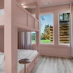 Luxe Urban Retreat - Private Rooftop Hot Tub Deck