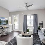 Large Nashville Home Rooftop Hot Tub & City View