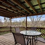 The Cornish Classic - Cozy Ranch Near Downtown