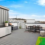 Cliffside Social By Avantstay
