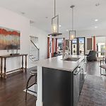 Nashville Home With Stunning Rooftop Views