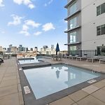 1Br Retreat Near Ryman With Gym Access