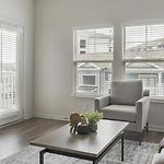 Landing Modern Apartment With Amazing Amenities