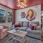 Modern 2Br Near Downtown Nashville | Free Parking