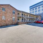 < 1 Mi To Vanderbilt: Nashville Apt